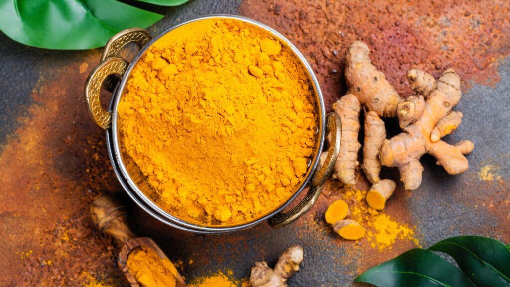 Tumeric Powder and root as party of the 2025 restaurant trends